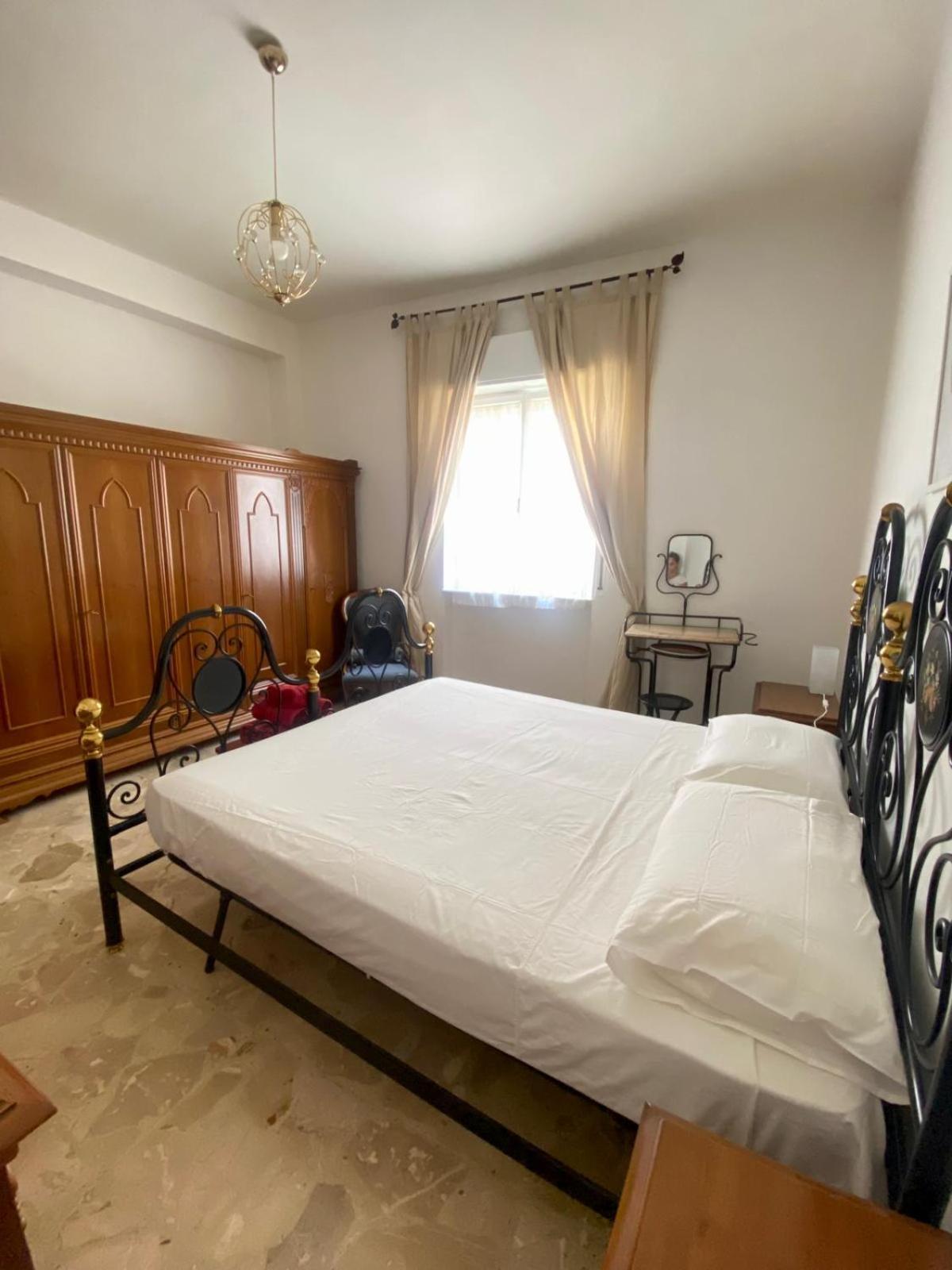 Amita House Apartment Syracuse Ngoại thất bức ảnh